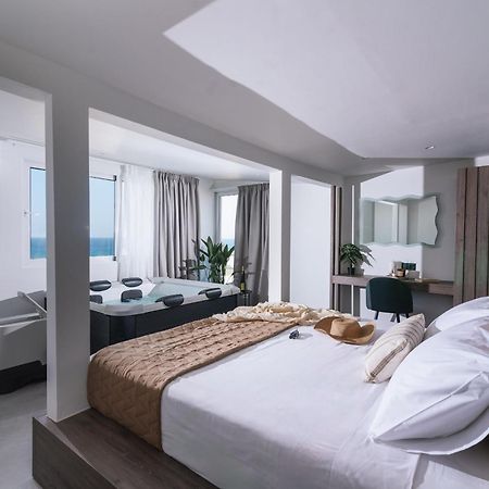 Alcyone Studios And Apartments Iraklion Buitenkant foto