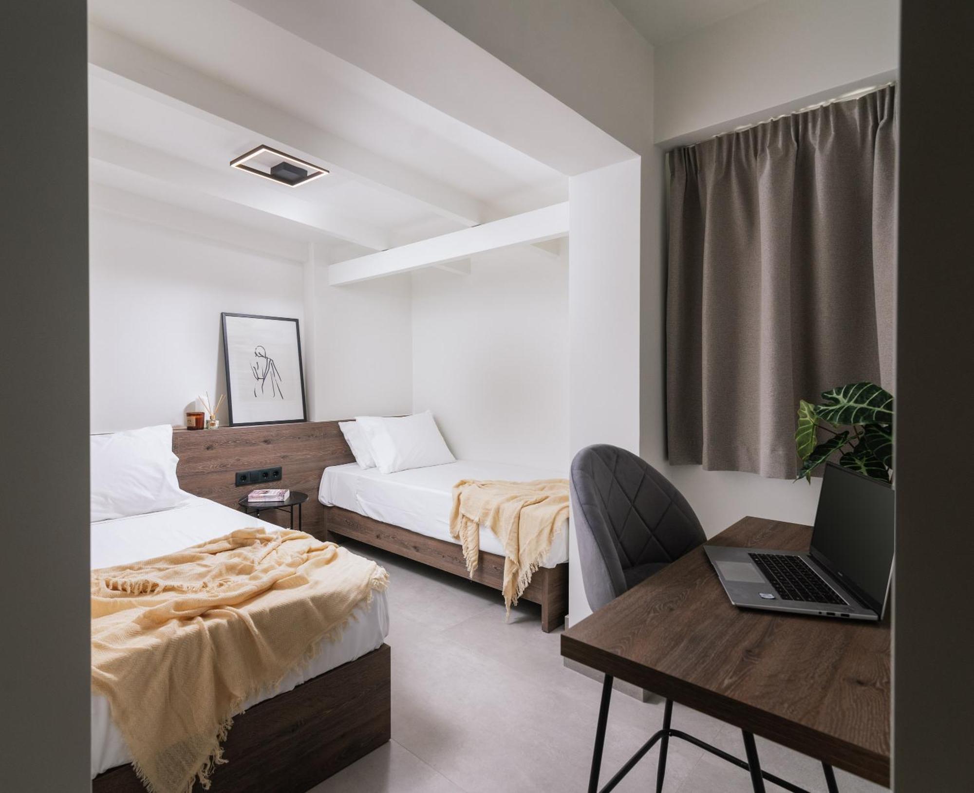Alcyone Studios And Apartments Iraklion Buitenkant foto