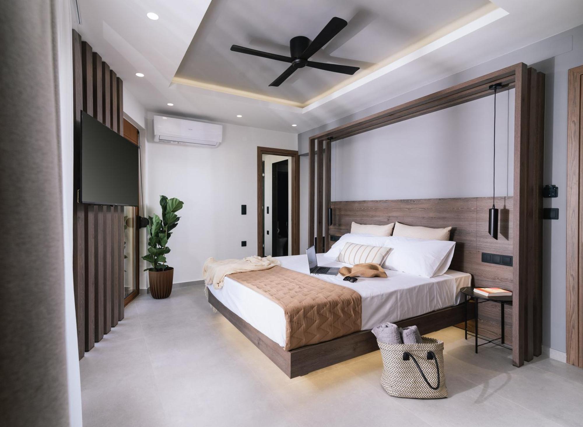 Alcyone Studios And Apartments Iraklion Buitenkant foto